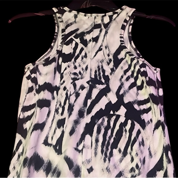 Express body contour zebra design dress with stretch size small - Picture 5 of 5